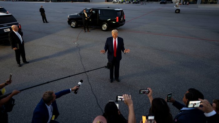 Key Witness in Trump Organization Trial Takes Stand Under Pressure ...