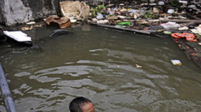 At least 39 dead in floods, landslides across country