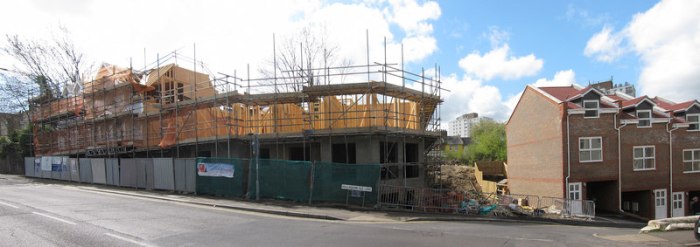 Förskoleburken: Bilder av former–material för de yngre