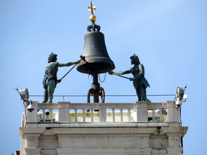 FAAO - Aquascaping: Elos @ Aquarama 2011