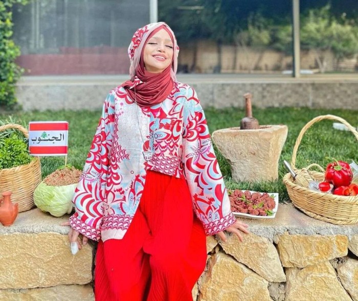 Abir El Saghir - Instagram U30 - Forbes Lists