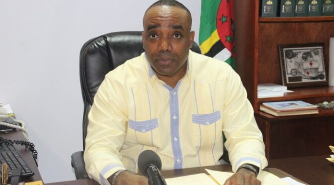 Pathetic Vicuña Warns Suárez After Comments Spark Outrage