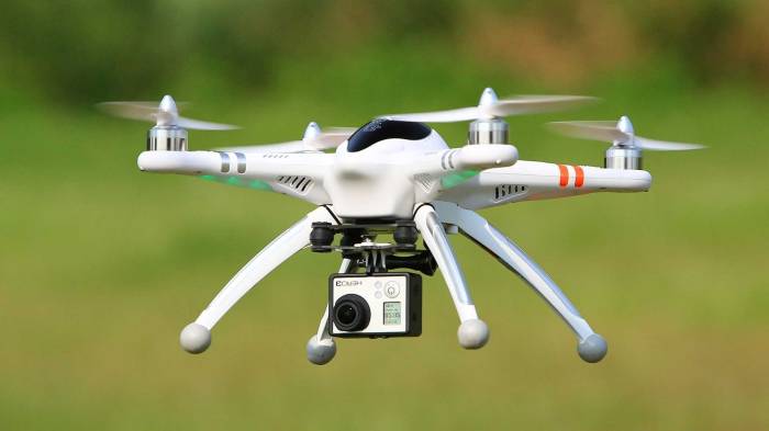 Flying—and crashing—a ,300 quadcopter drone | Ars Technica