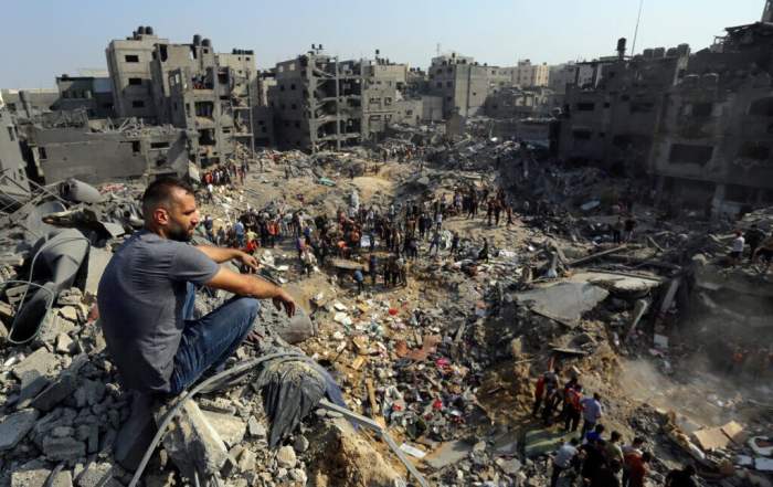 Israel-Gaza Fighting Flares for a Second Day - The New York Times