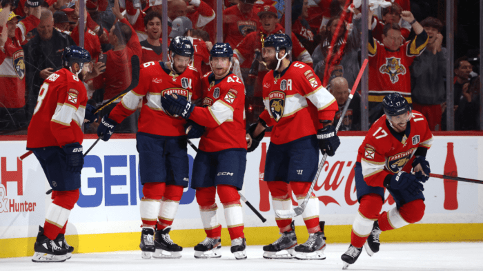 NHL Roundup: Panthers leap into wild-card spot; 100 points for ...