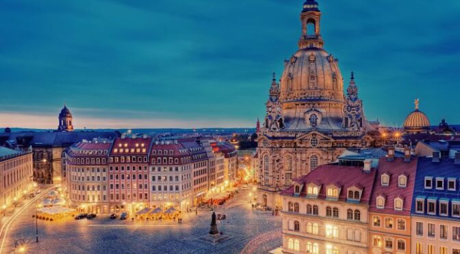 3840x2400 Resolution Germany Cologne Bridge Building City UHD 4K ...