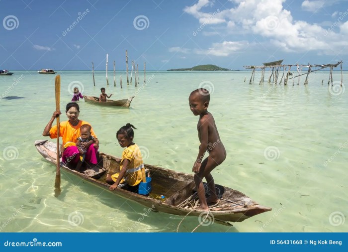 Nomads of the sea: stateless Bajau face up to a future on land – photo ...